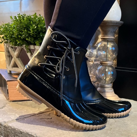 Black Side Laced Duck Boots - Picture 1 of 7